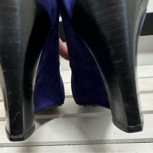 Tods PURPLE Suede Round Toe Wedges, Size IT 40/US 10, NNB, $1250, Walkable Chic. - Picture 8 of 8